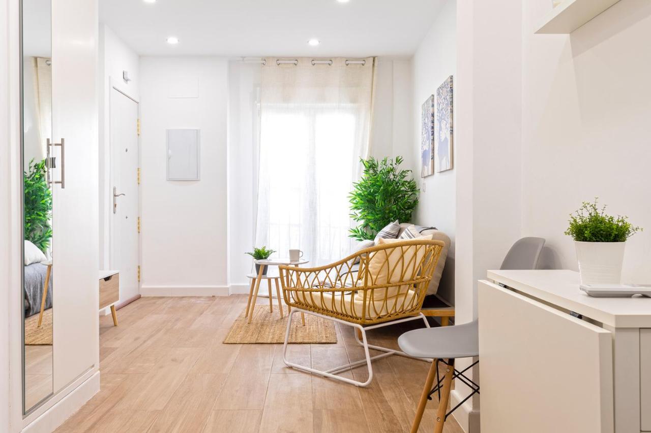 Malgi Apartment - Malaga City Centre Extérieur photo